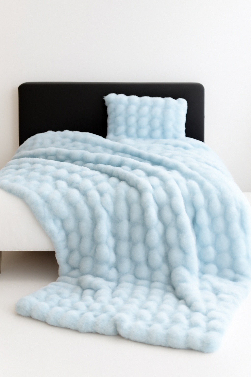 Plush Polyester Rabbit Velvet Blanket