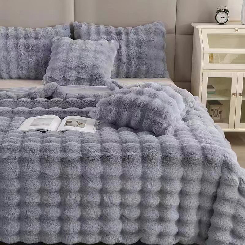 Plush Polyester Rabbit Velvet Blanket